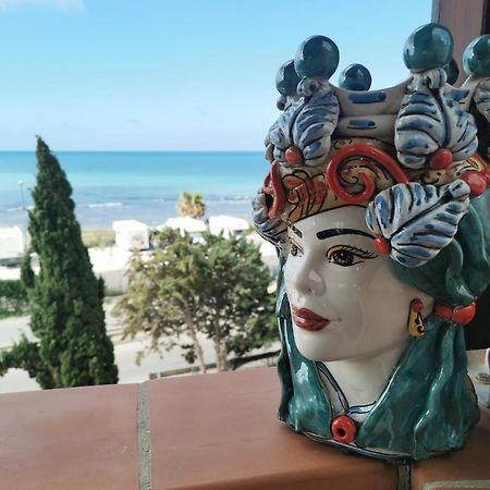 فندق Frontemare Locazione Turistica بورتو إمبيدوكْلي المظهر الخارجي الصورة